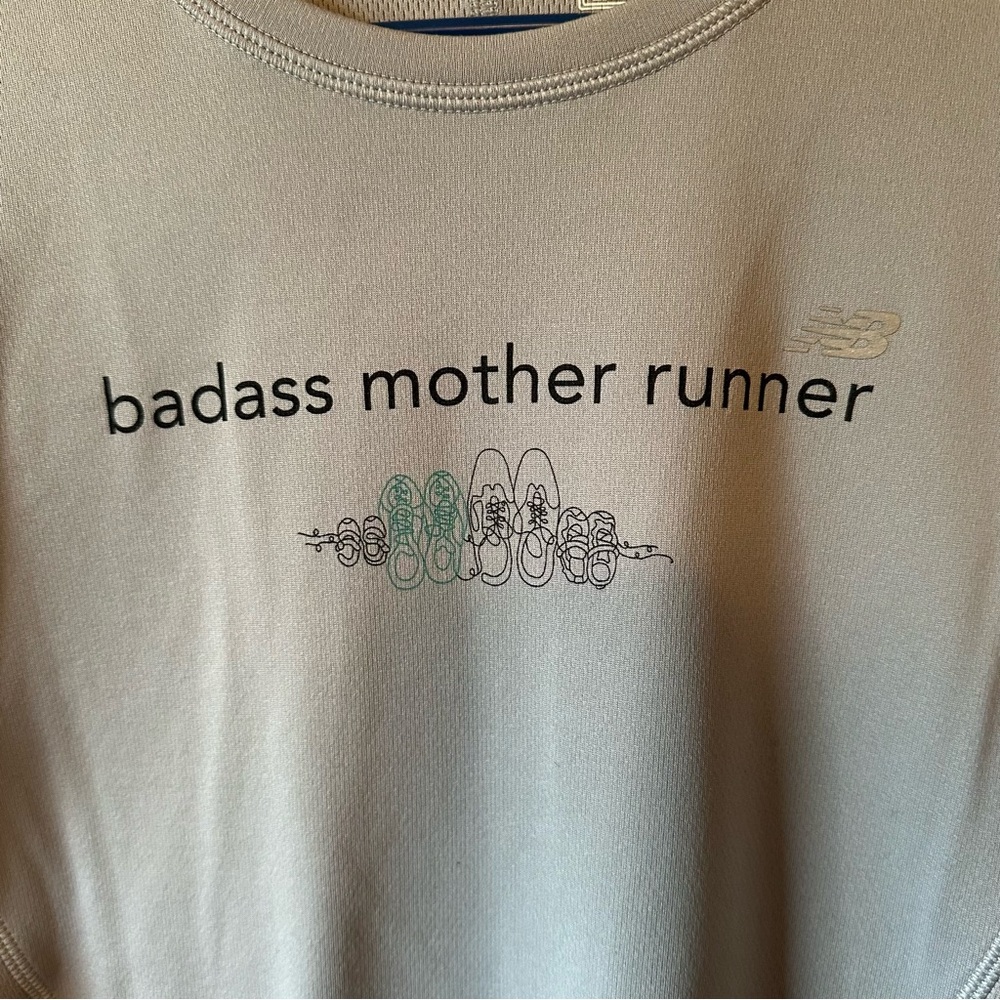 New Balance Women’s Running Shirt Long Sleeve Badass Mother Runner Small Grey